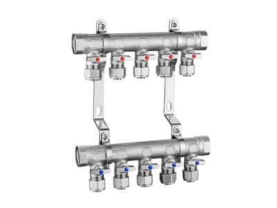 Engineering ball valve water collector